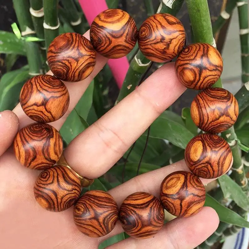 

Genuine Goods Hainan Scented Rosewood Bracelet 2.0 Face Ghost Eye Persea Americana Old Materials Buddha Bead