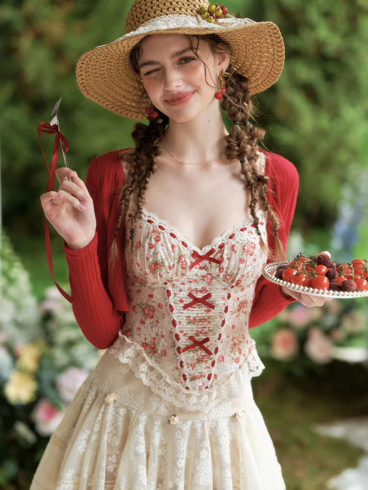 

LaceMade Summer Commute Set Fishbone Strap Top Lace Half Skirt Cherry Jasmine Sauce French Style Floral Print Two-Piece Women...