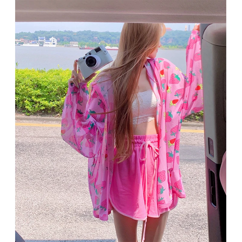 

Ice Silk Sunscreen Cardigan Coat for Women Cute Strawberry Printed Hooded Top Long Sleeve Mesh Chiffon Pink Thin Jackets