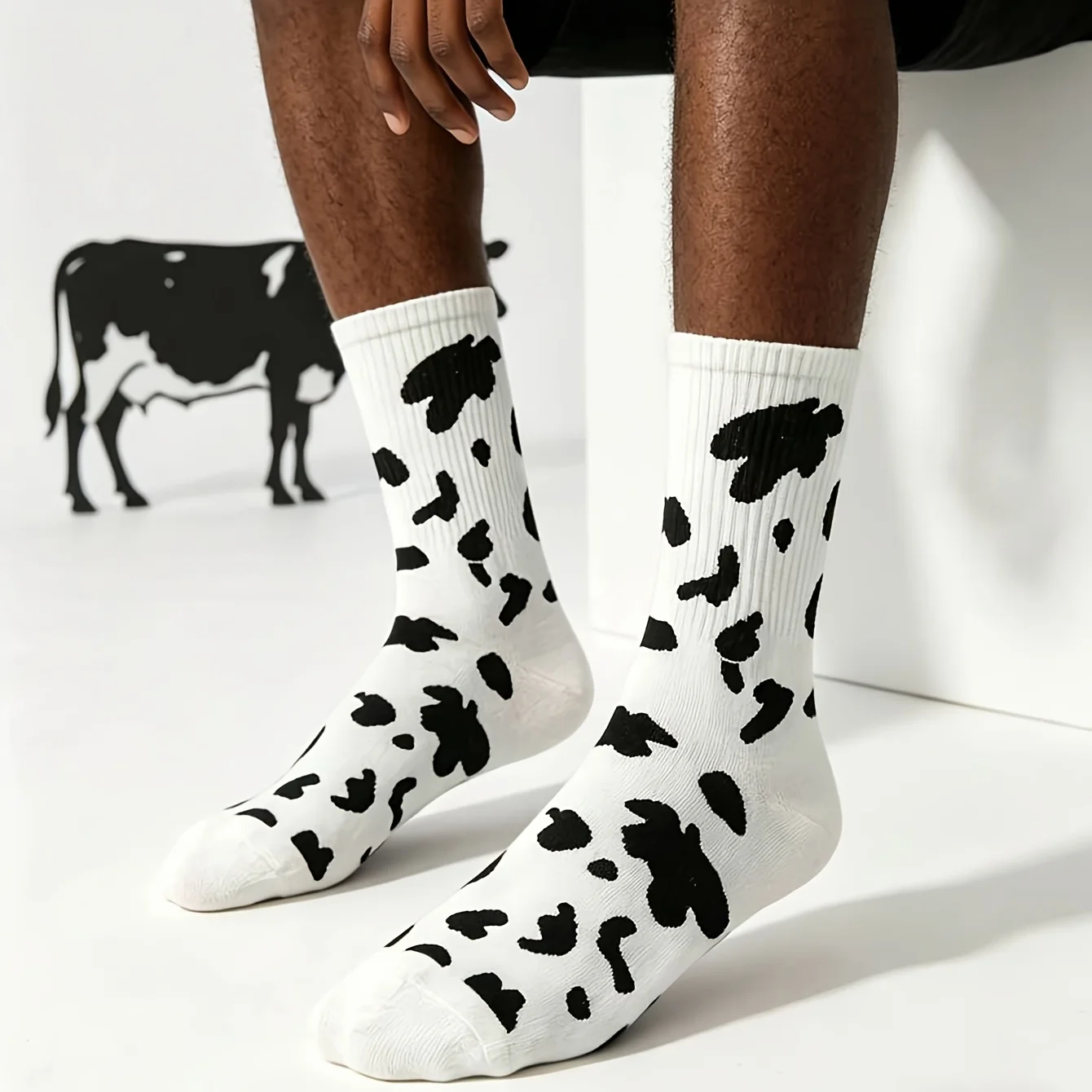 1/3-pair Cow Print Mid-Calf Socks, Street Style, Simple and Casual, Trendy and Cool Streetwear, Unisex, Versatile Style