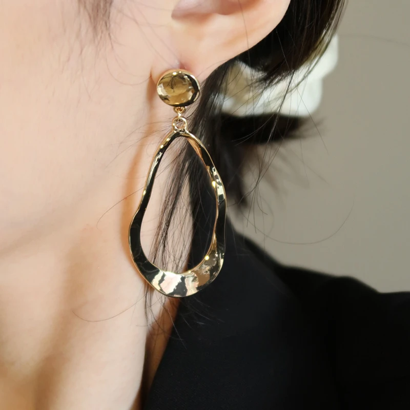 

Geometric Irregular Exaggerated Retro Earrings