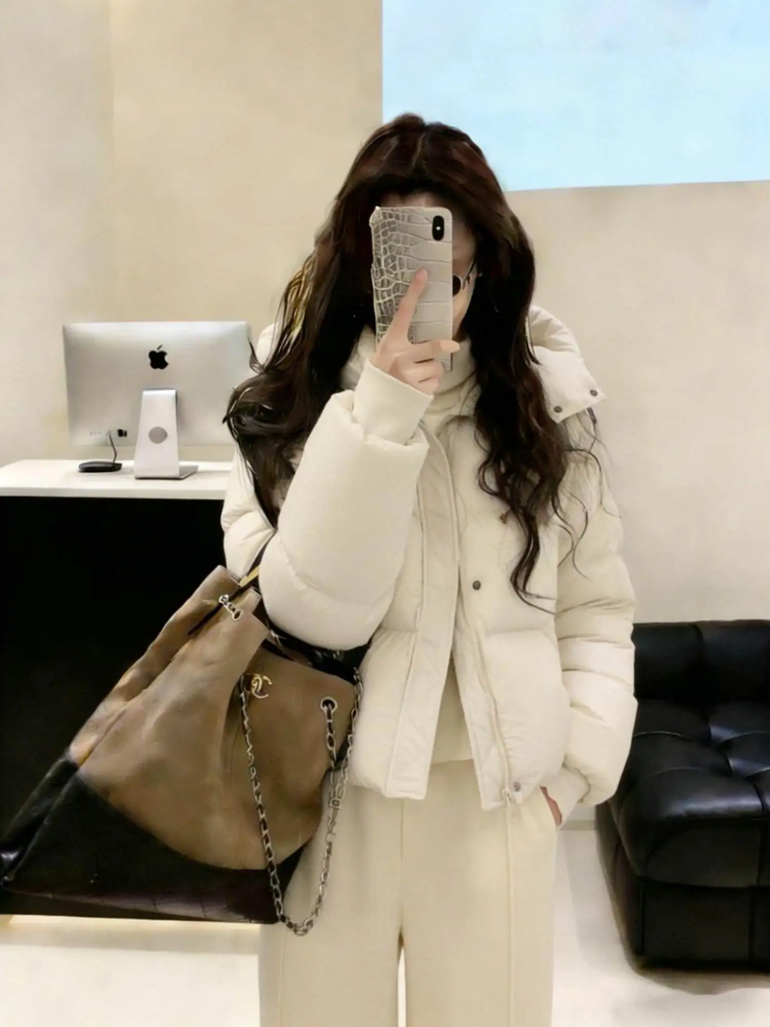 

Women's Winter Thickened Short Cotton Jacket Bread Cloud Design Korean Style Warm Coat Casual Commute Style Knitted Pure Color