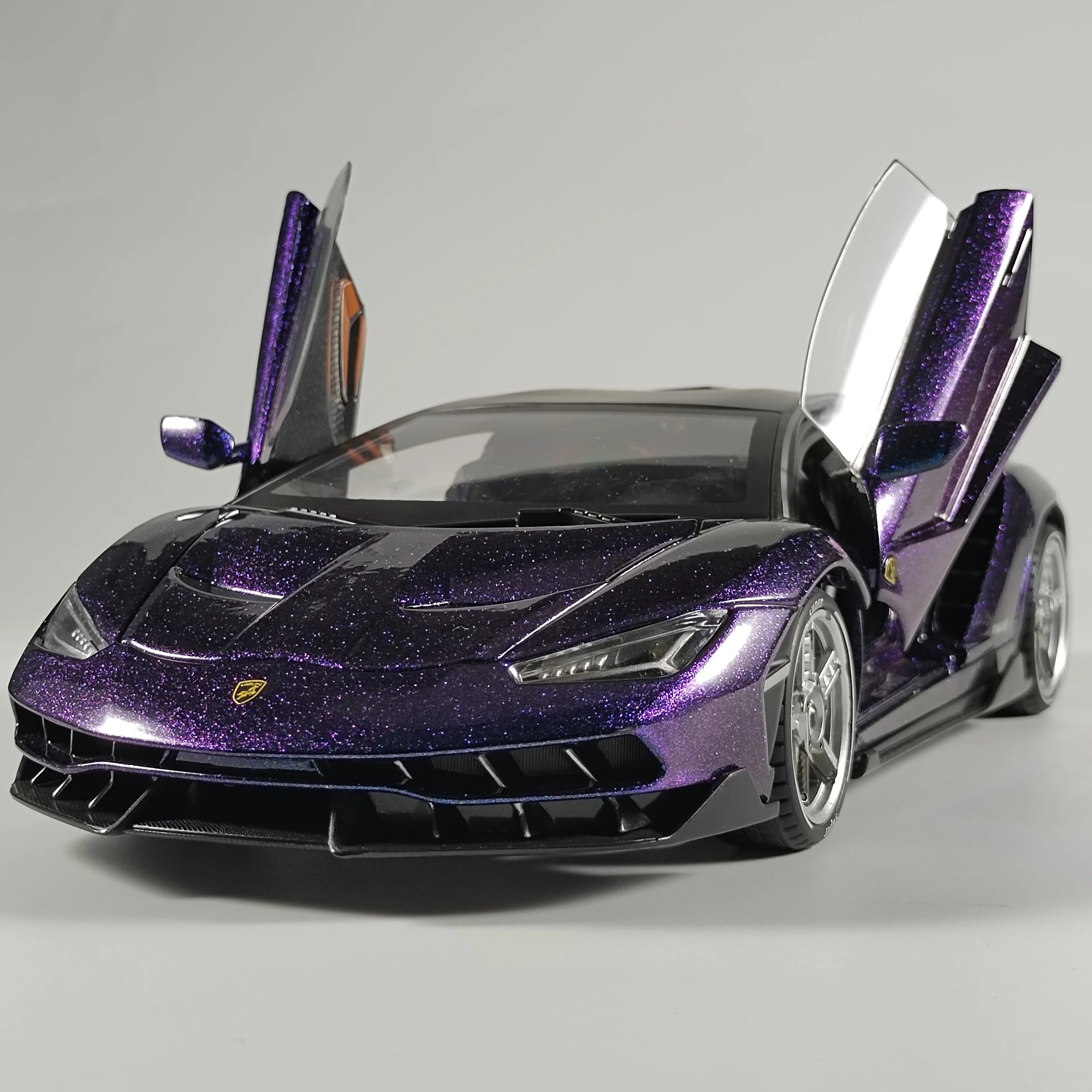 1:18 Centenario LP770-4 Суперкар из сплава металла, литая под давлением модель автомобиля, звук и свет, коллекция для хобби, украшения для дома, подарок для мальчика