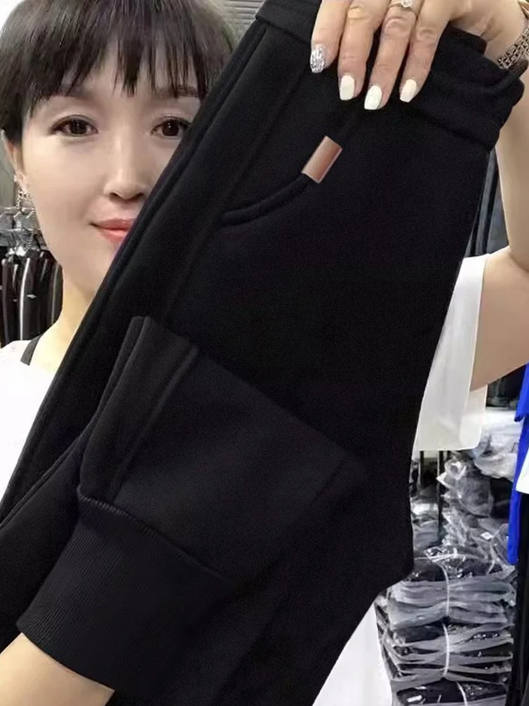 Women's Black Sweatpants Casual Loose Thickened Spring Autumn Fashionable All-Match Cuffed Short plus Size Comfortable Sports...