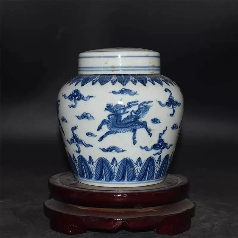 

Chinese Mingchenghua Blue And White Porcelain Kylin Design Pot 4.33Inch