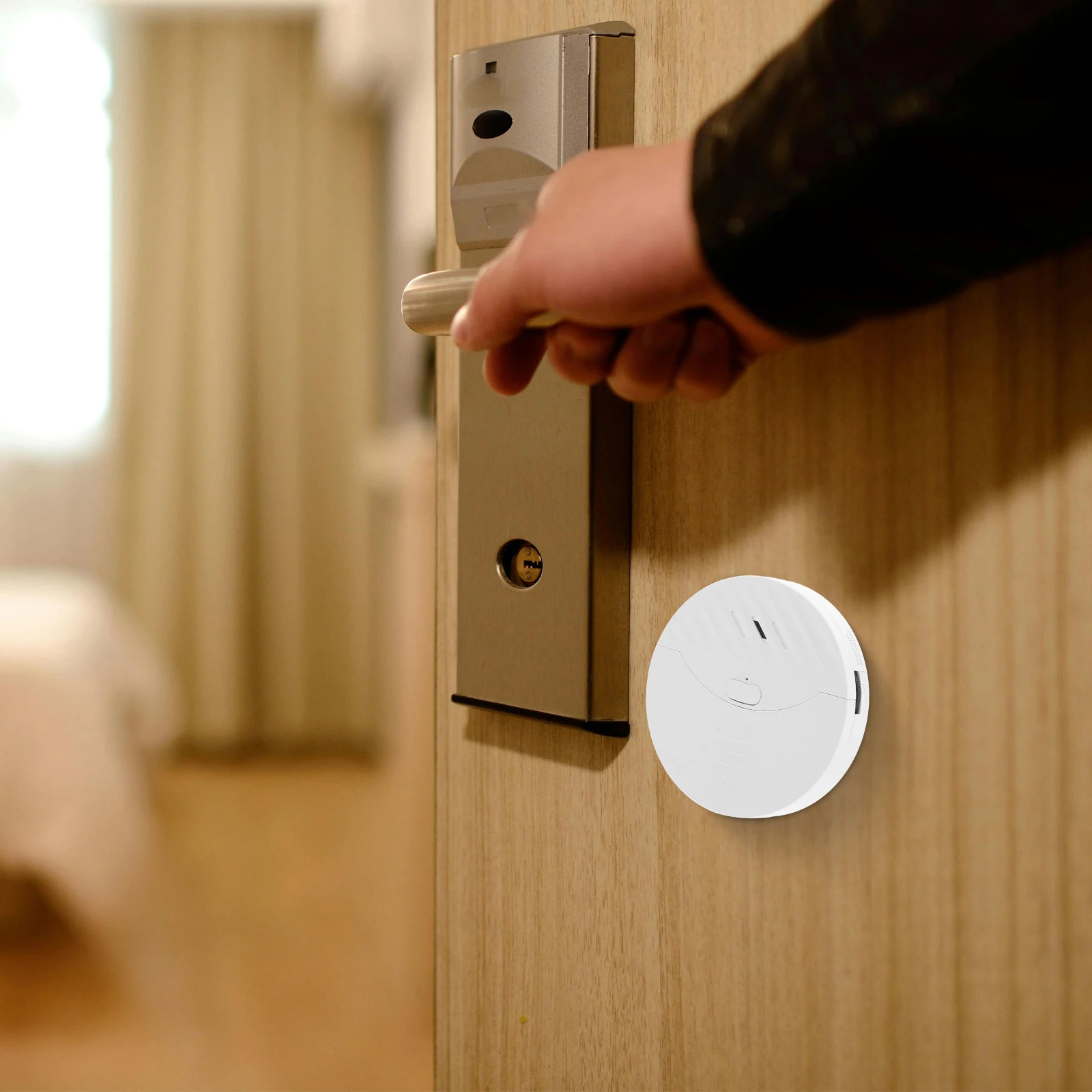 

1pcs Door Window Alarm 130dB Vibration Sensor Plastic Entry Security Glass Break Windows Doors Home