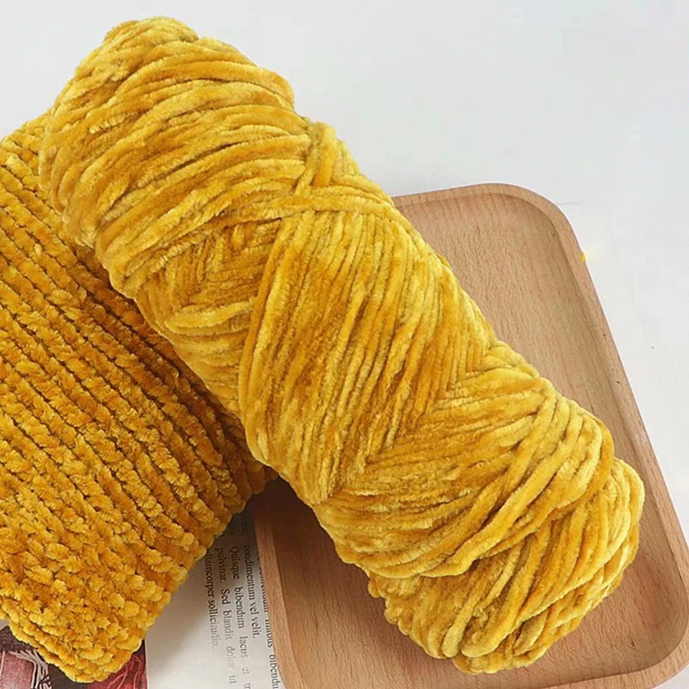 95 g Chenille-weiches Samtgarn, gemischte Strickwolle, gehäkelt, handgefertigt, Schal, Mantel, Babydecke und Mütze