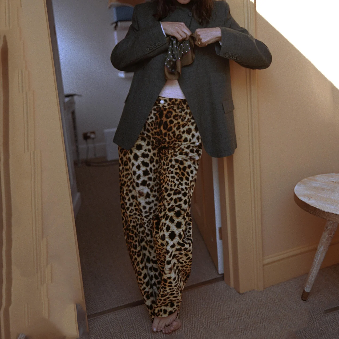 Autumn 2025 Women's Faion Personali Loose Fit Versatile Suit Jaet European Sle Long Sve Stand Collar Casual Wear