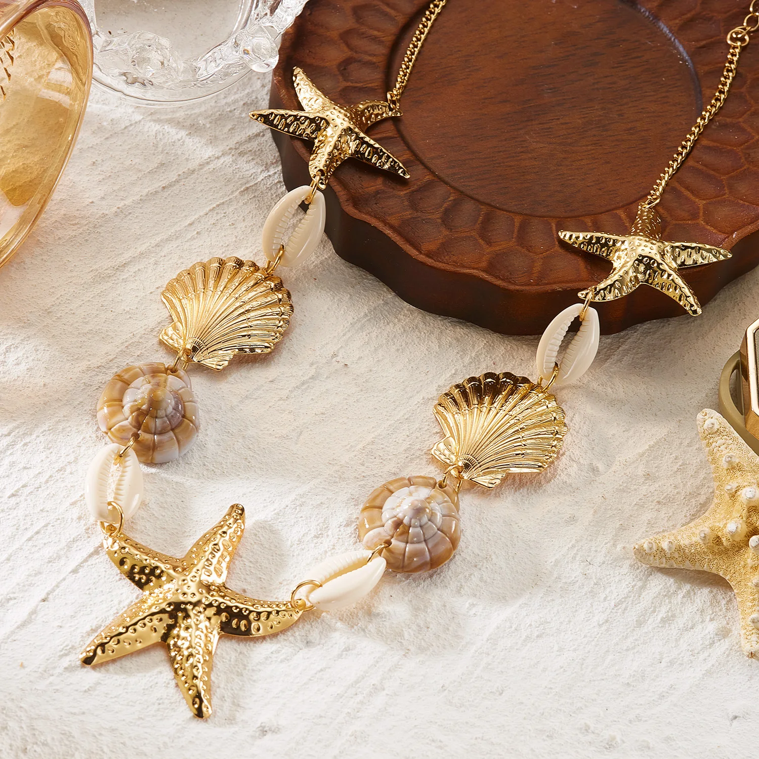 Neues Design Metall-Sternenfisch-Muschel-Kettenhalskette für Frauen Boho Conch- und Jakobsmuschel-Halskette Sommer Strand Urlaub Schmuck – Detail 5