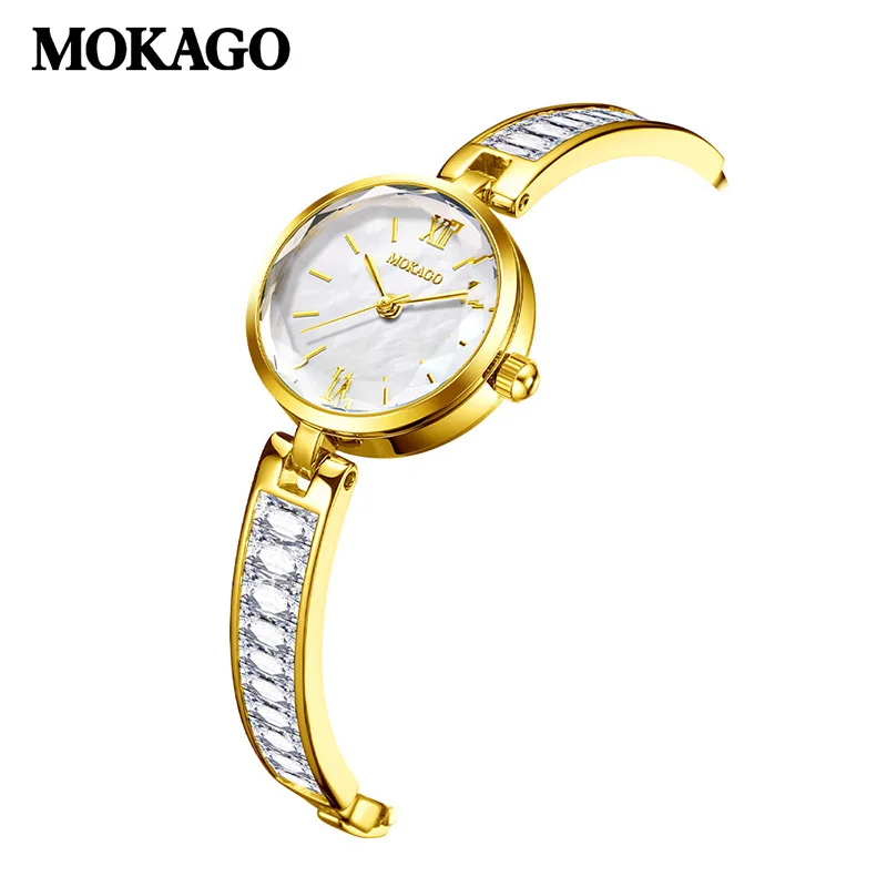 Women's Bracelet-Style Wristwatch with round Diamond-Encrusted Mother-of-Pearl Face Copper Chain Luxury Quartz Ladies Watch