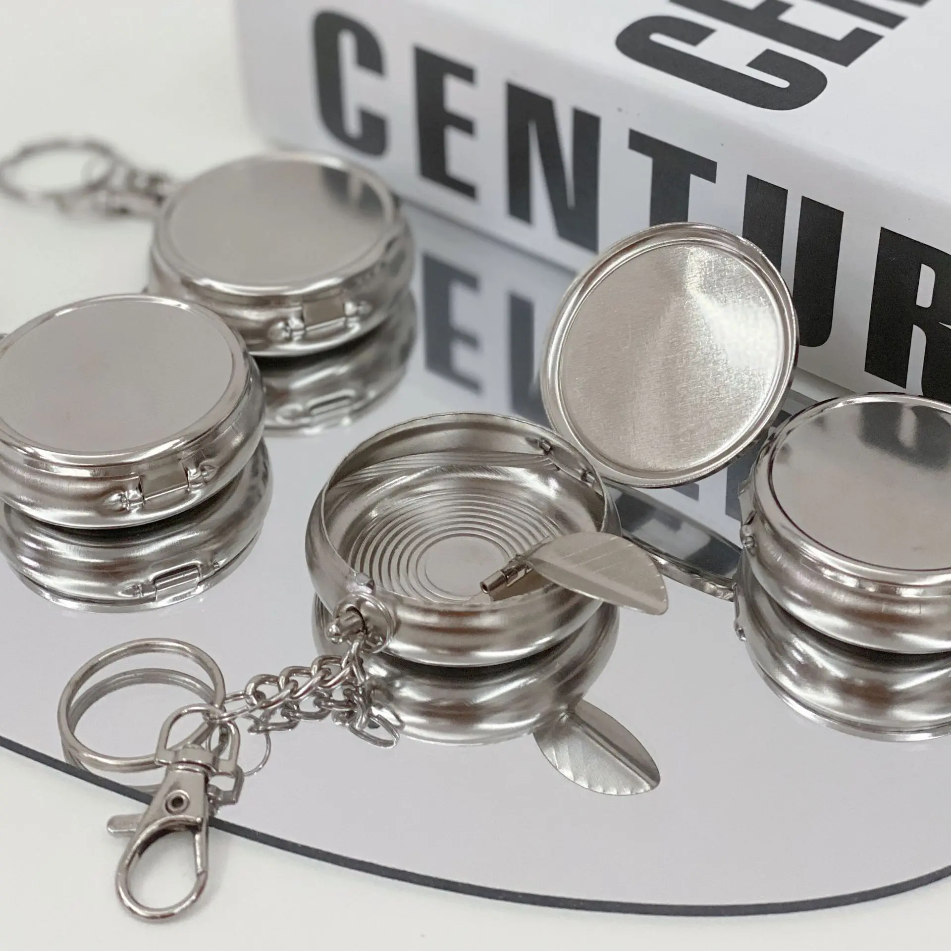10pcs/lot New Metal Custom Ashtray Keychain Sublimation Keychain Ashtray Keyrings For DIY Gifts