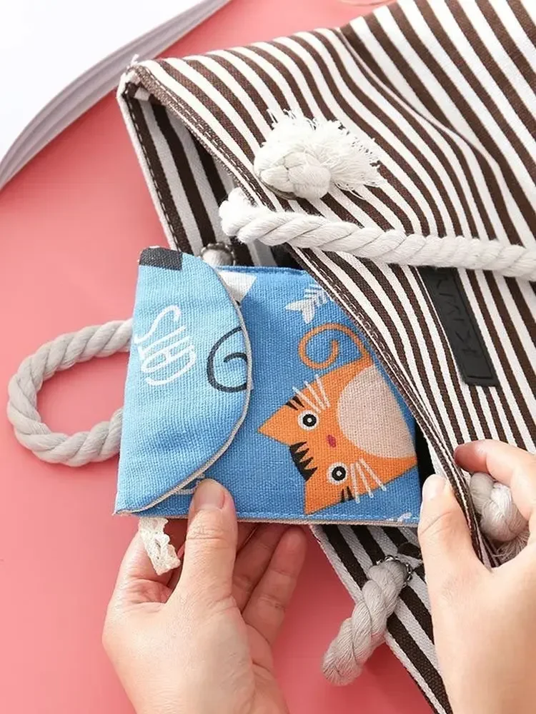 Mulheres bolsas de moedas de algodão bonito dos desenhos animados mini almofada sanitária bolsa dobrável para juntas guardanapo toalha armazenamento bolsa caso organizador