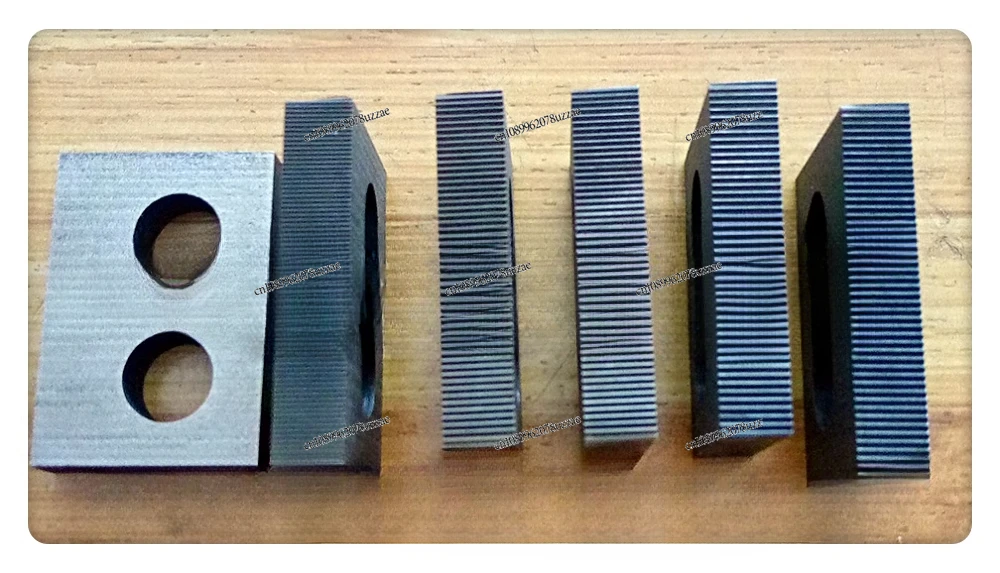 

Manual Rubbing Board M1.2X0.25M1.4X0.3M1.4X0.2M1.6X0.35 Manual Rubbing Board