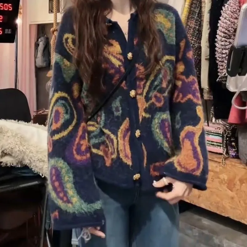 

Свитера, кардиган для женщин, осенне-зимняя утепленная вязаная верхняя одежда, женские шикарные пальто на пуговицах с принтом, женский элегантный трикотаж