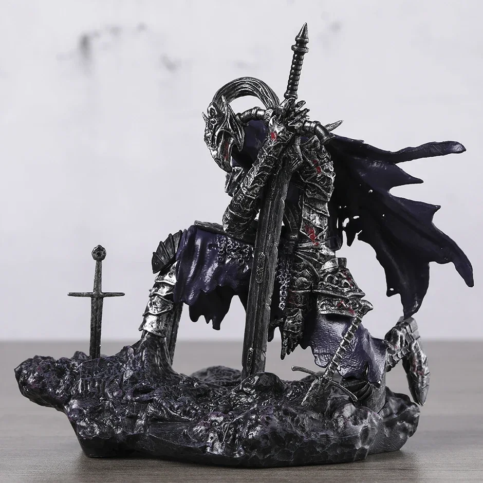 15cm Dark Souls III Artorias Figure GK Statue Model Collection Toy Desktop Doll