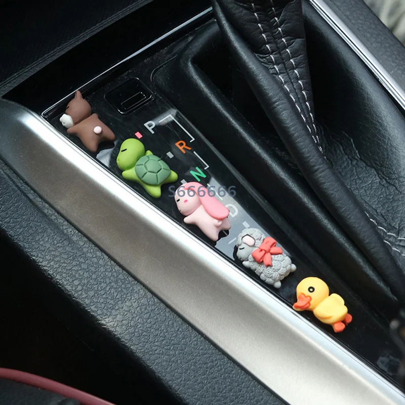 

1Pc Mini Sleeping Cute Animals Resin Bear Rabbit Sheep Turtle Decoration Car Motorcycle Bike Decor Ornament Car Decoration