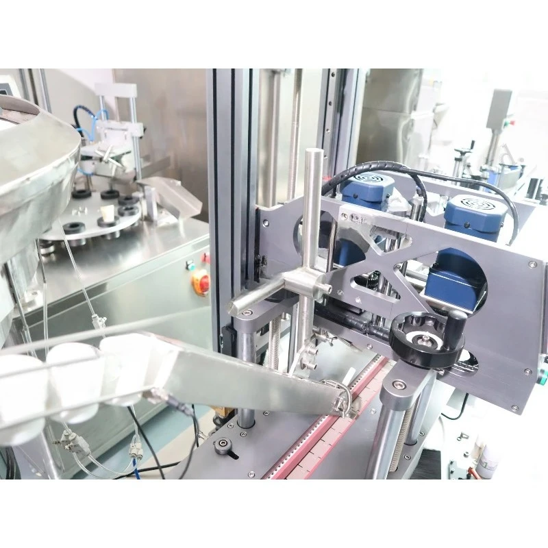 Customized Full Automatic Capping Machine with Cap Feeder,  Bottle Cap Screwing Closing Manufacture Machines Price for Sale