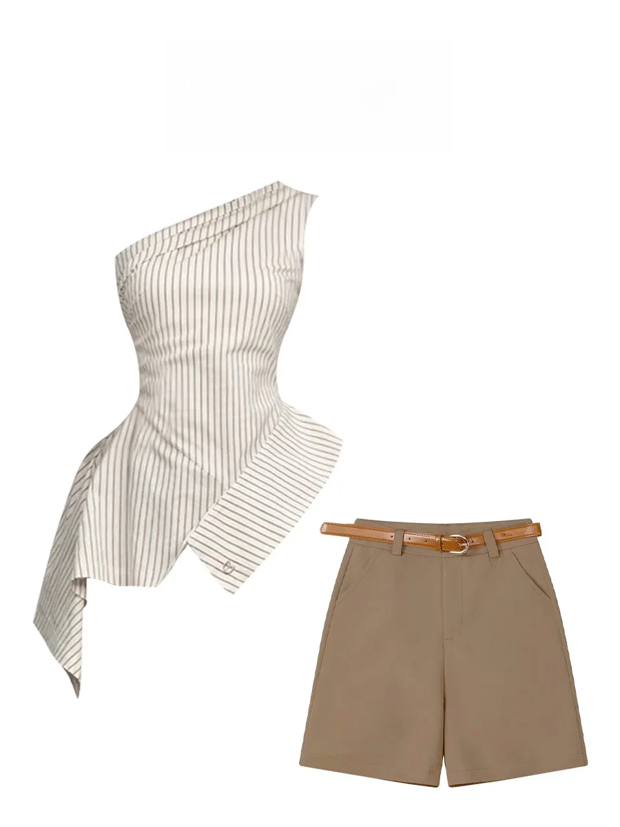 

Комплект из укороченных шорт и топа Parkyeon: модный летний повседневный костюм из двух предметов с асимметричными бретелями и полосками для женщин