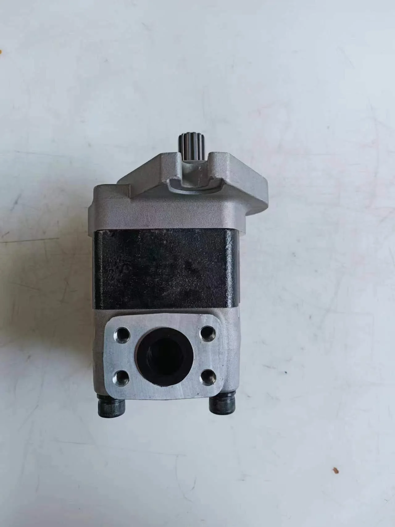 مضخة تروس هيدروليكية TLF 23A-60-11203 لـ GD605 GD521