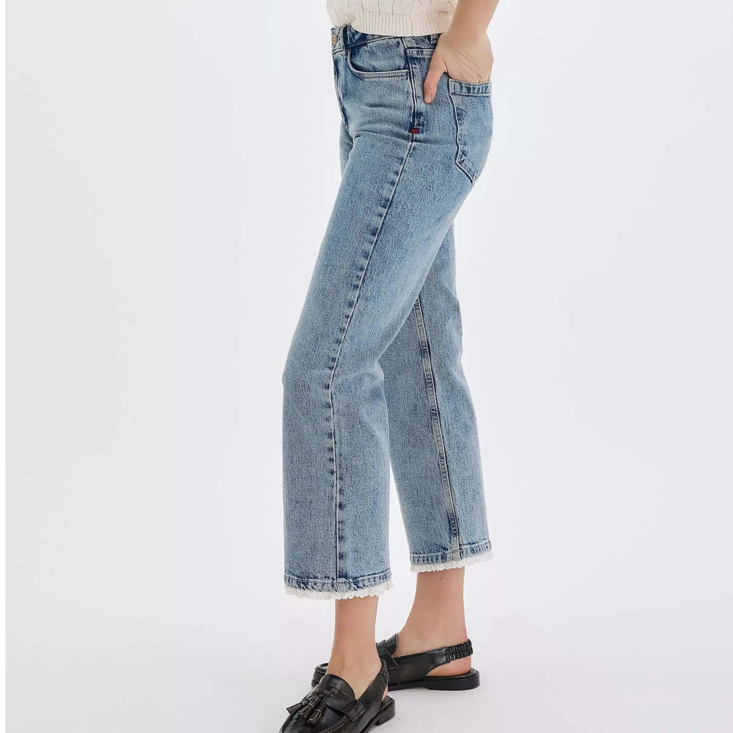 Women's Slim Tall Denim Trousers Versatile Comfortable Fashionable Lace Flared Design for Ladies Ankle Length Jeans