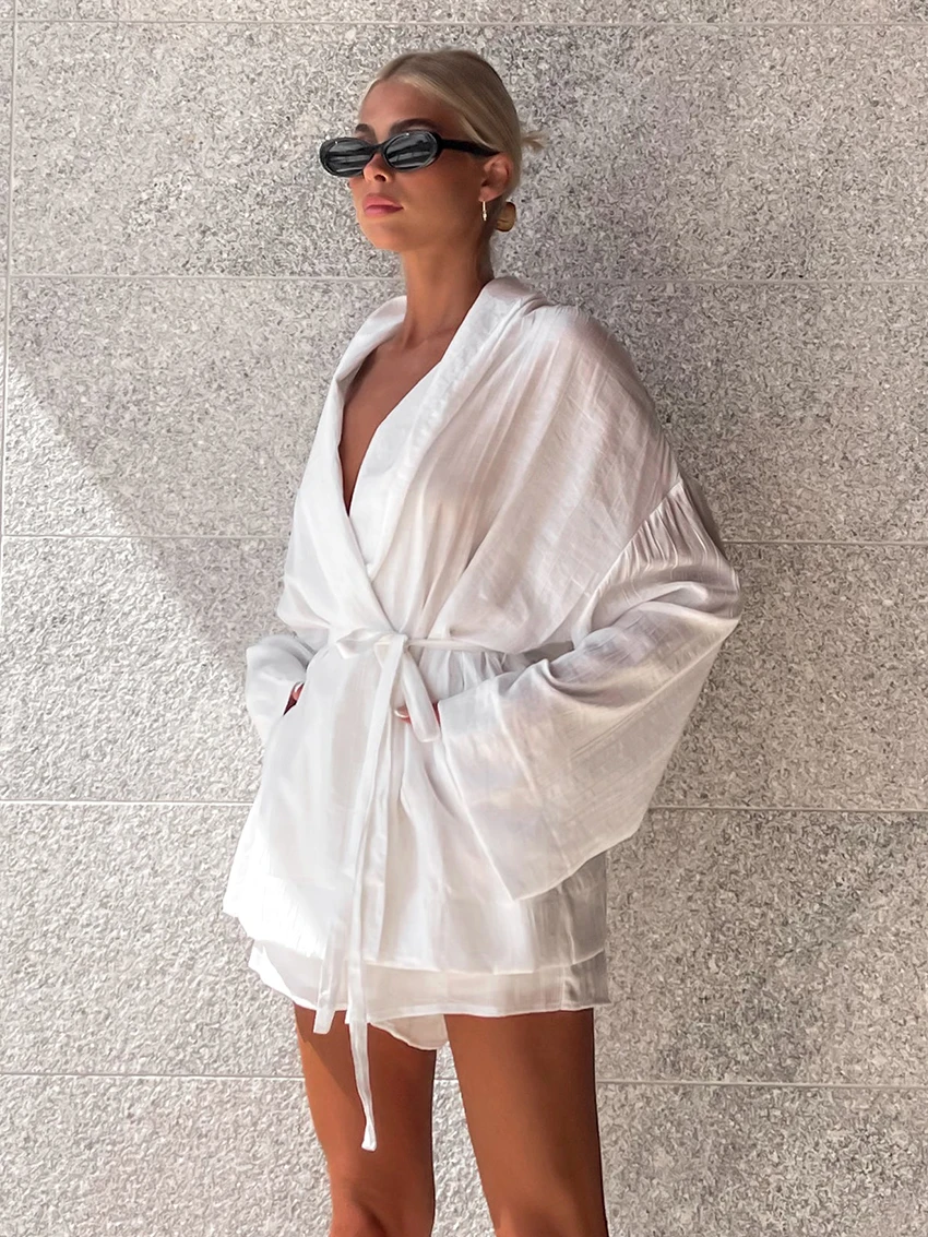 Marthaqiqi White Women Nightgown Suit Long Sleeve Robe Turn-Down Collar Bathrobe Lace Up Pajama Shorts Casual Ladies Nightie Set