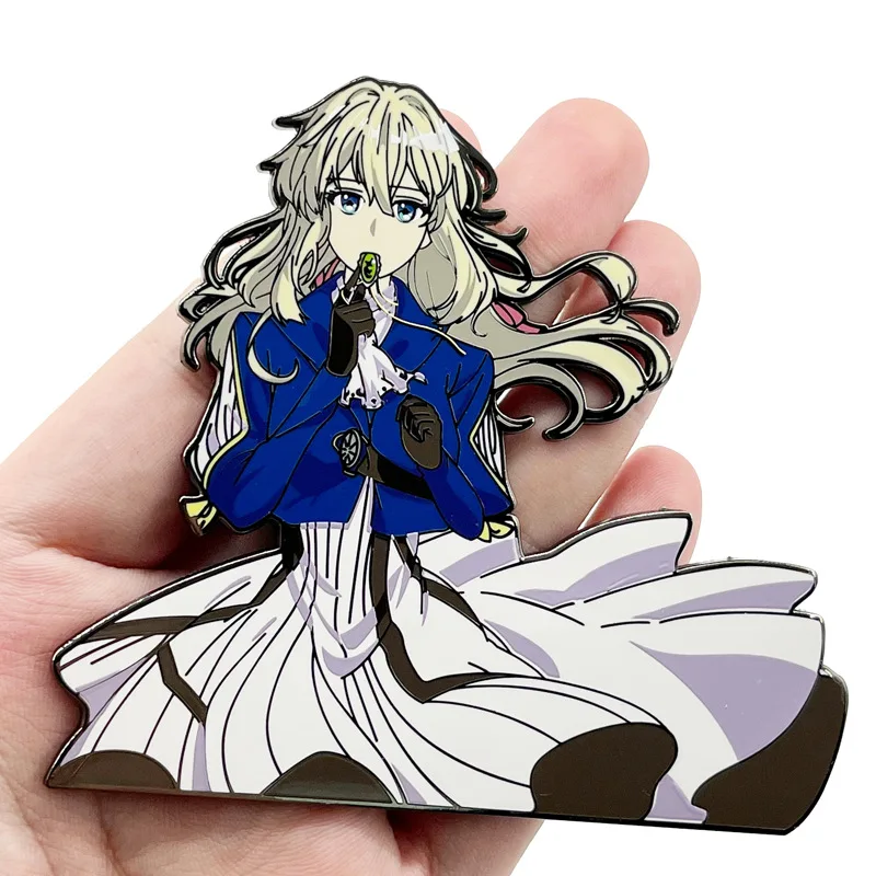 Violet Evergarden Metall-Abzeichen Japanische Anime-Emaille-Pins Manga-Anhänger Broschen für Rucksack Kleidung Revers ACG Cosplay Deko