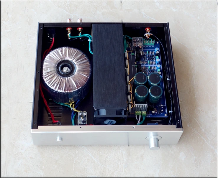 

Finished A4 Fully Symmetrical Double Differential High Power HIFI Amplifier 250W+250W Stereo AMP