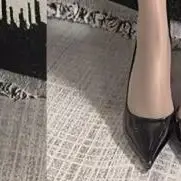 

Fashionable Women Ultra-thin Gleaming Stocking High Permeability Knee Sock Tender Comfort Body-hugging Full-Length Socks