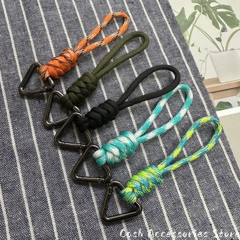 Handmade Snake Knot Paracord Keychain Outdoor Rock Climbing Camping Rescue Survival Rope Backpack Buckle Outdoor Accessories