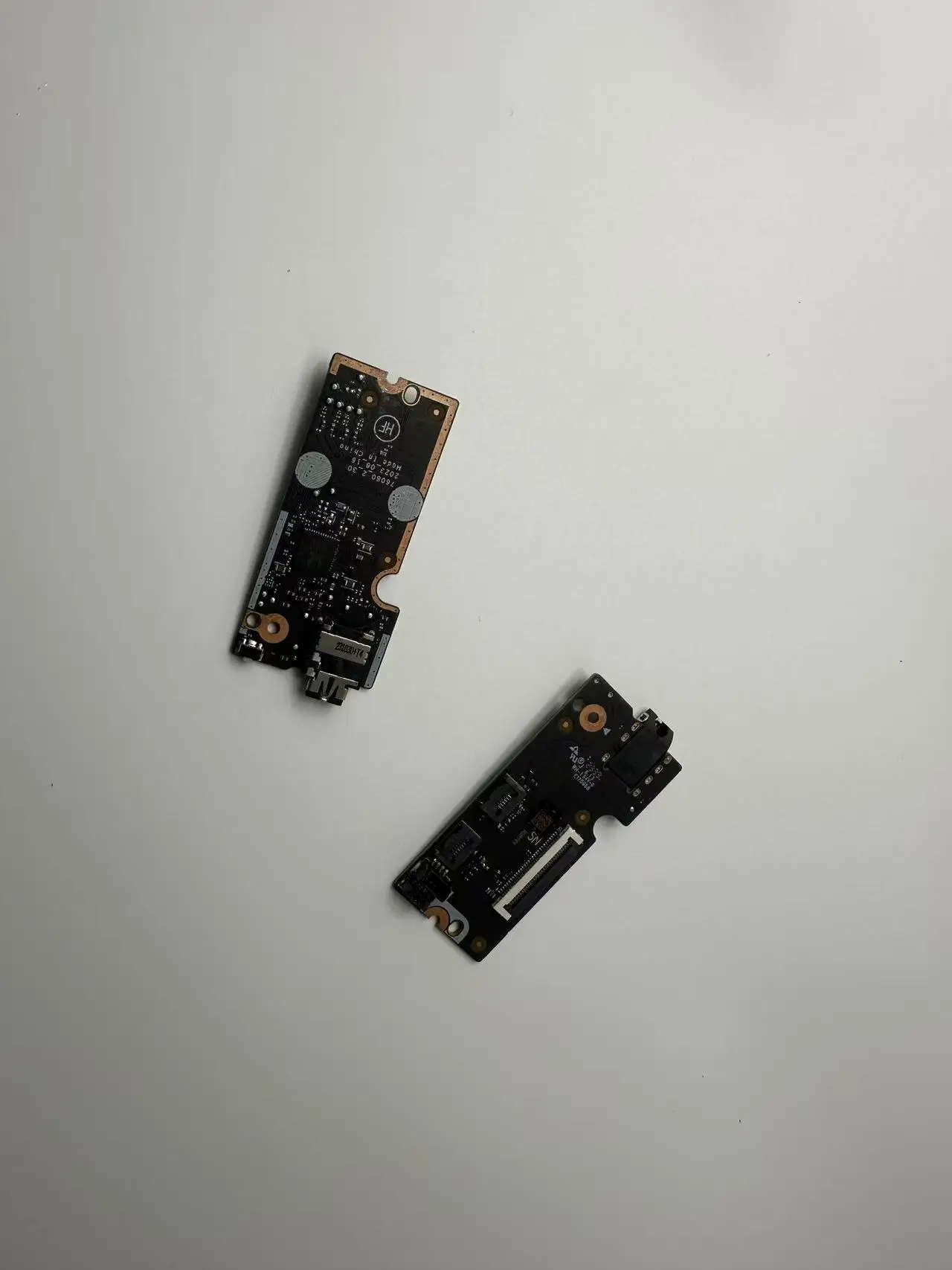 ORIGINAL STOCK FOR Lenovo Legion Go Z1 Extreme 8APU1 Audio board 76080-2-30 E170968 FUNCITONAL