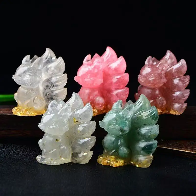 Natural crystal stone nine-tailed fox decoration gem drops glue phoenix nine small fox decoration gifts call peach blossom