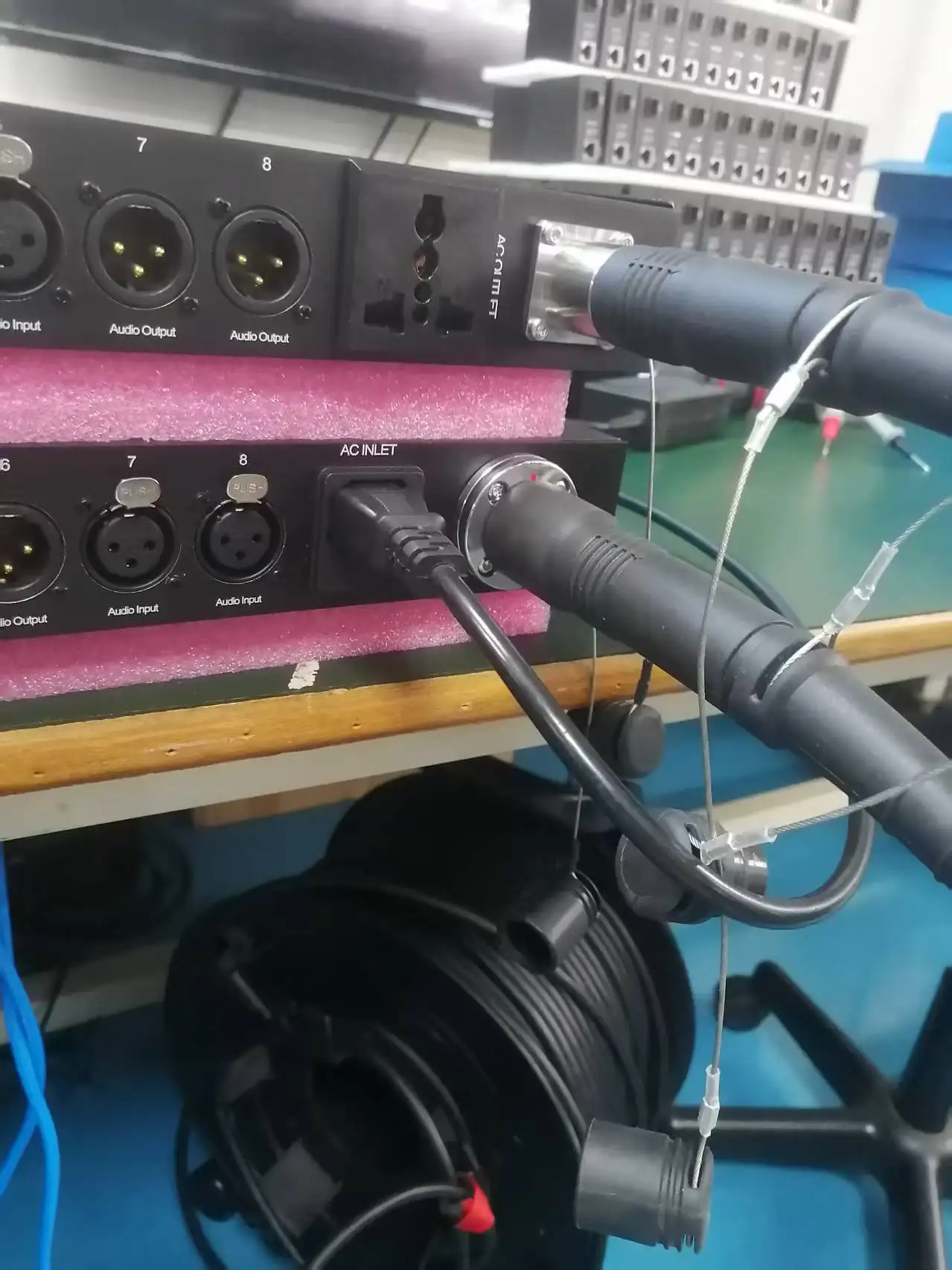 SMPTE 3-Channel 3G-SDI to Fiber Converter with 8CH XLR Audio, SMPTE Fiber Connector, including Transmitter and Receiver