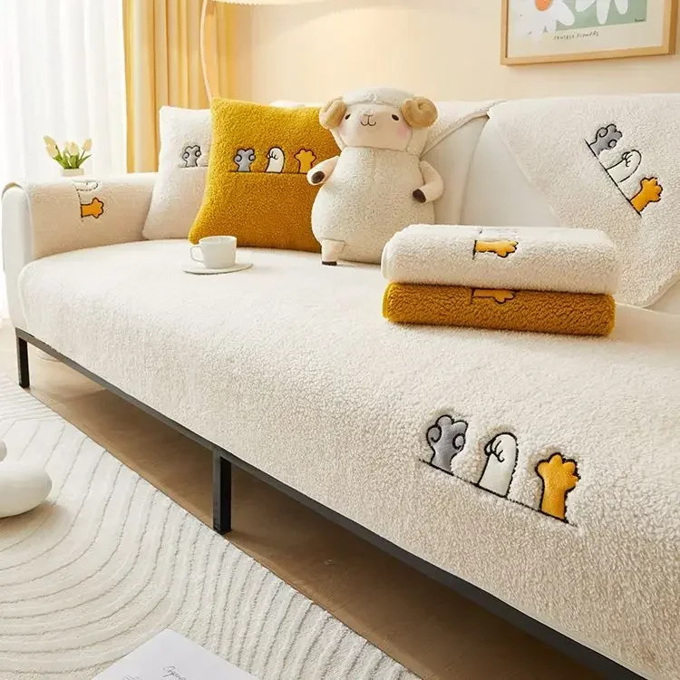 

Lamb Wool Sofa Seat Cover Winter Plush Thickening Non-Slip Cushion Luxury Embroidery Leather Sofa Cover Backrest Cover Cloth