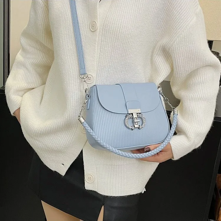 

​​2025 New Fashion Saddle Messenger Bag - Women's Chain Shoulder Neck Bag - Stylish Commuter Purse​​