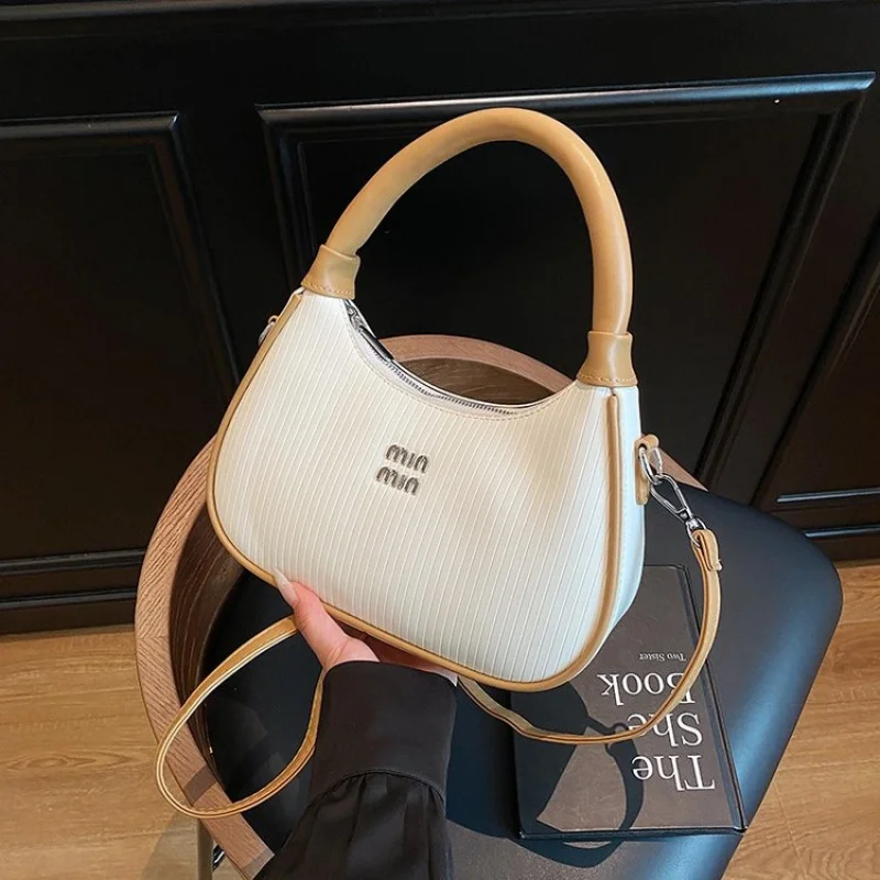 2025 حقيبة كتف جلدية للسيدات ذات علامة تجارية فاخرة جديدة مصممة شهيرة أنيقة باريس عتيقة ​