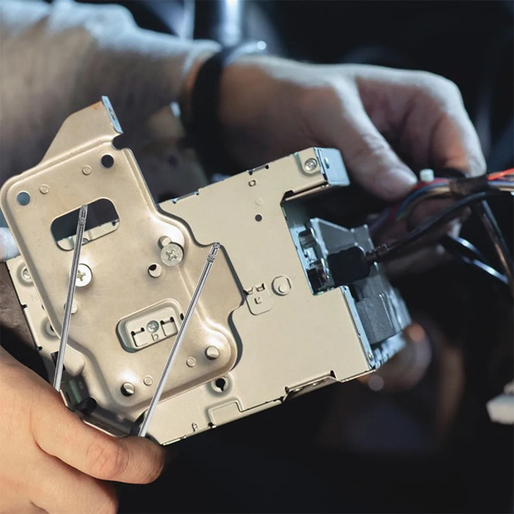 ชุดเครื่องมือถอดวิทยุติดรถยนต์รูปตัวยู 2 ชิ้น อุปกรณ์ถอดเครื่องเสียงรถยนต์ เครื่องมือถอดเครื่องเล่นซีดี ดีวีดี