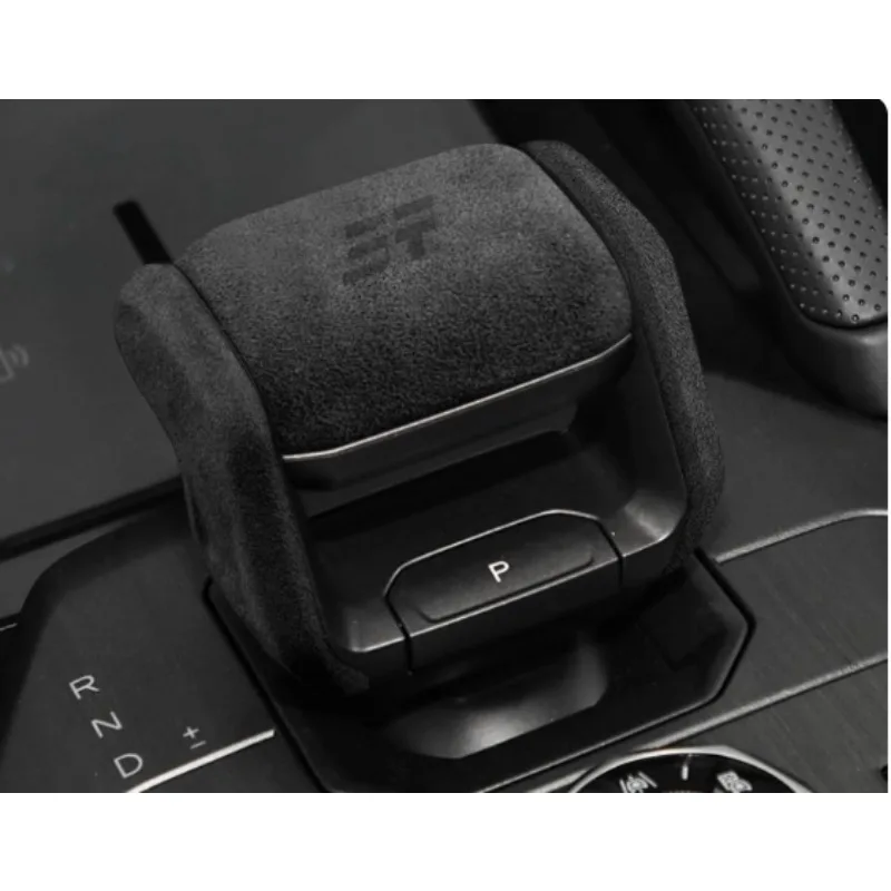 

Flip Fur Gear Handle Cover & Gear Shift Collars for JETOUR T-1 - Central Control Interior Decorative Protective Covers