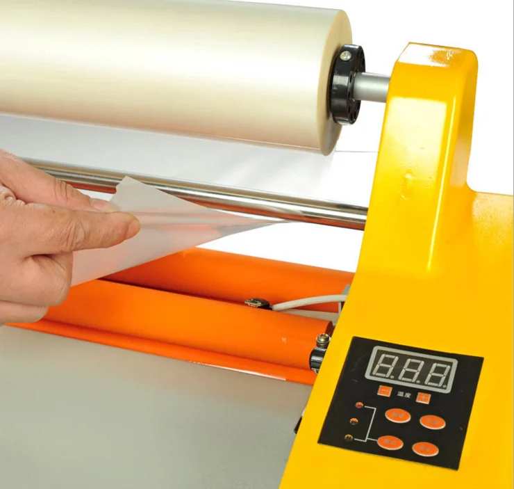 FM3510 export office small desktop laminating machine fully automatic hot film album label paper laminating European standard