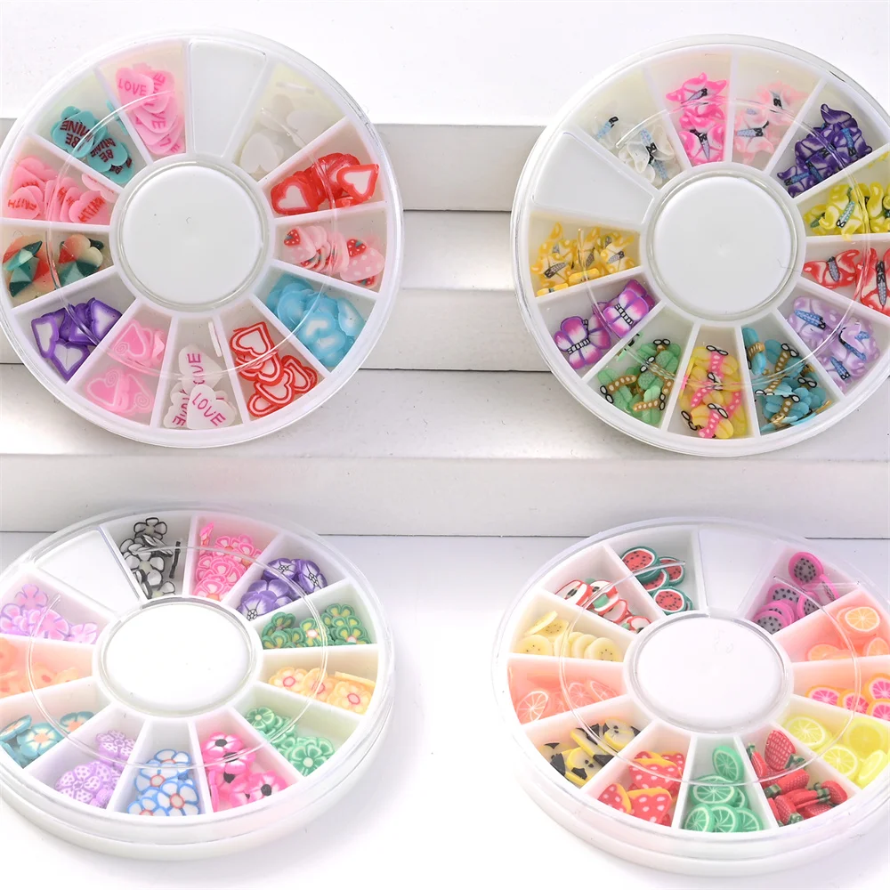 4 Boxen 5,8 mm gemischte Polymer-Clay-Scheiben-Set, niedliche Frucht-, Blumen- und Herz-Fruchtscheiben für 3D-Nagelkunst-Design, Bastel- und DIY-Zubehör – Detail 4