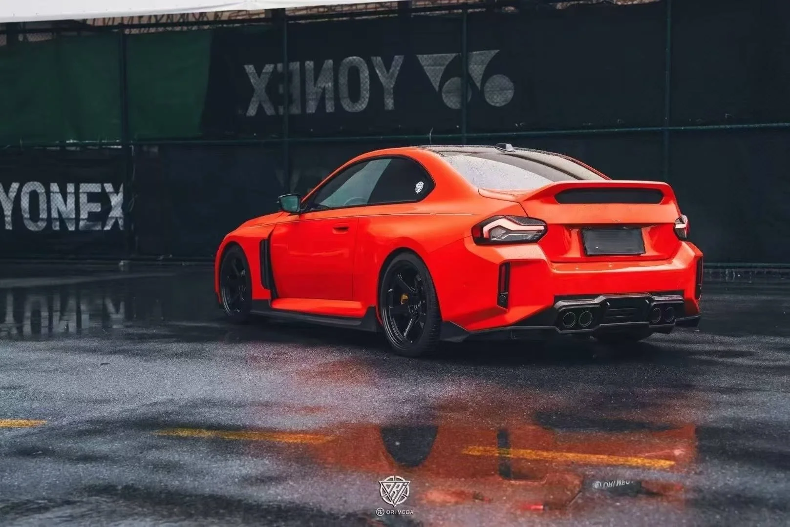 VT Style المصد الخلفي من ألياف الكربون الجافة الحقيقية لتصميم G87 M2 1:1 V