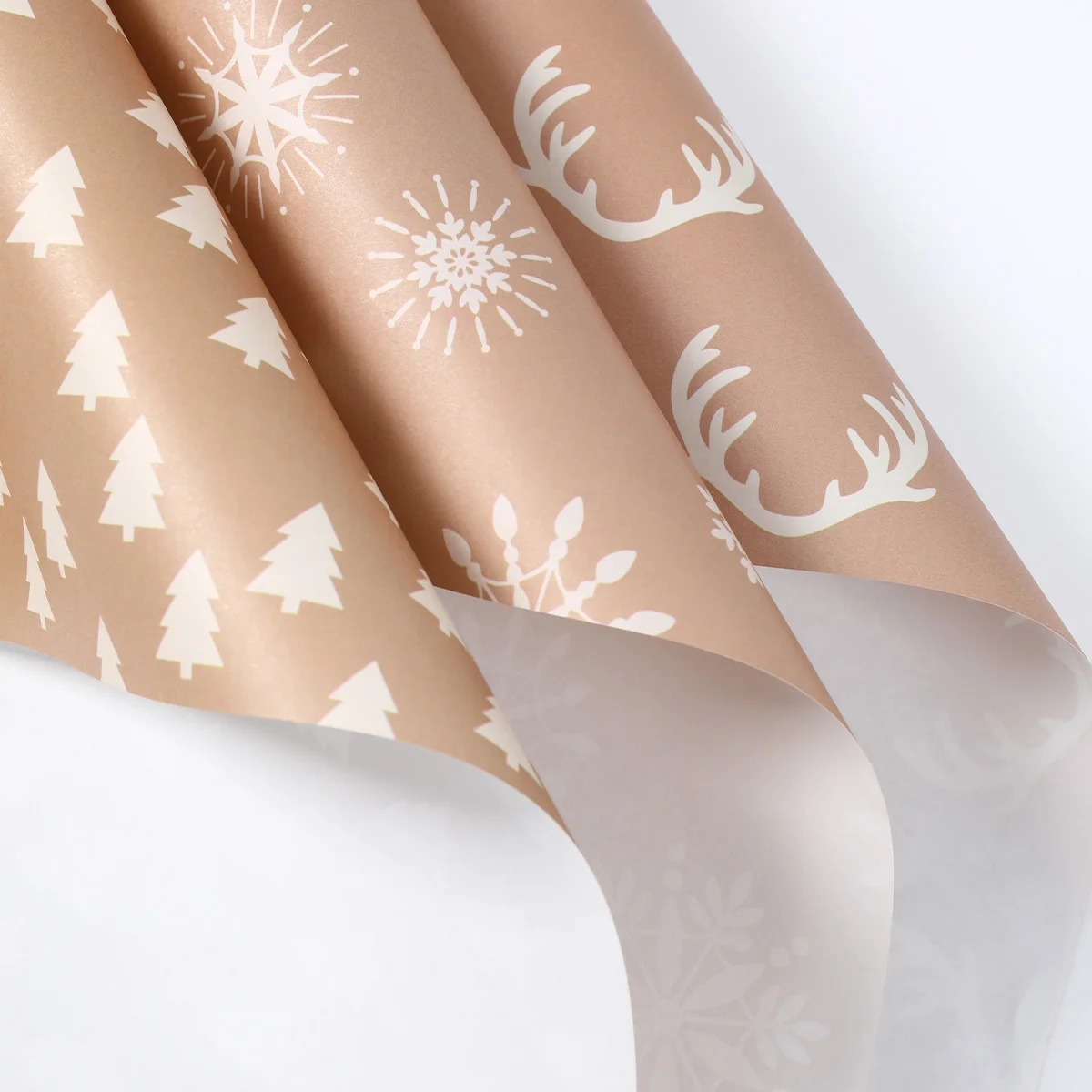 

Christmas Wrapping Paper 50*70cm Christmas Kraft Paper Gift Wrap with Snowflake for Xmas Party Gift Packing DIY Crafts Papers