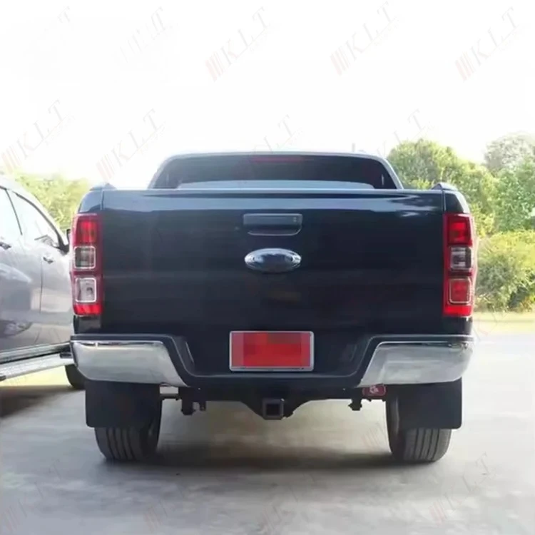 Rear Bumper For Ranger T6 T7 T8 2011-2021 Car Chrome Radar Hole Auto Car Pickup Truck Accessories Rear bumper with step