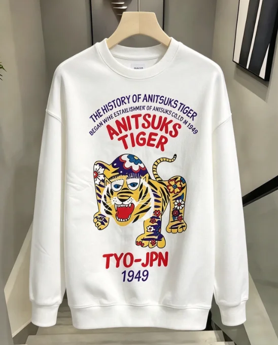 2026 Unisex round-neck pullover hoodie with retro cartoon tiger lettering print long-sleeved pullover t-shirt street fashion top