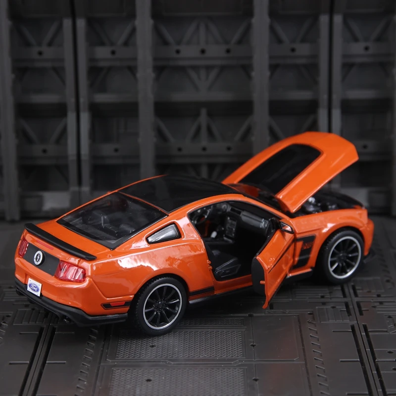 마이스토 1:24 시뮬레이션 2012 포드 와일드 보스 302 합금 자동차 모델 장식품 정적 슈퍼카 선물 도어 개폐 가능