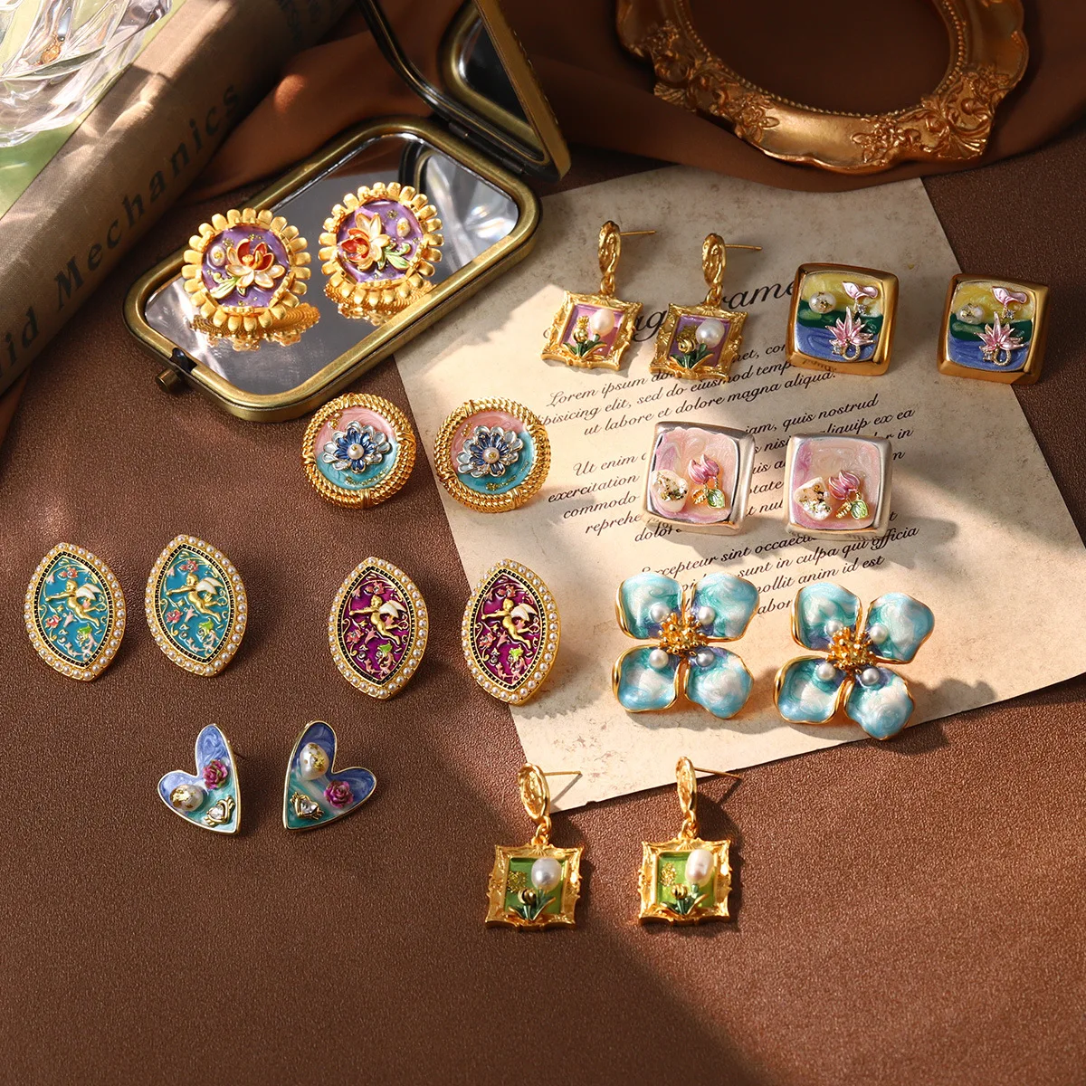 Vintage Oil Painting Style Studs Earrings with Natural Pearl and Hand-painted Enamel Decorations