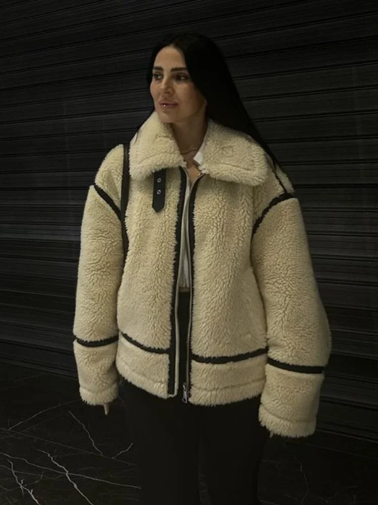 Fashion Contrast Spliced Zipper Lapel Lamb Wool Jacket Women\'s Chic Casual Thick Warm Long Sleeve Coat Ladies Chic Outwear 2024