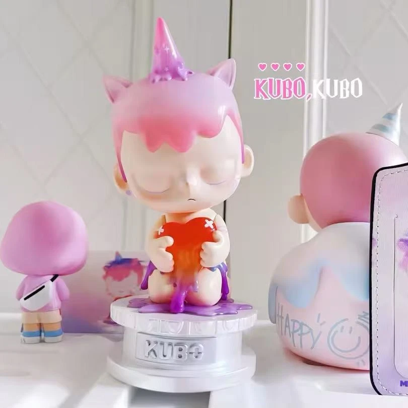 

Original KUBO Four Anniversary Doll Birthday Unicorn Bunny Tan Skin Doll Figure with Rabbit Hat Toy Cool Boy
