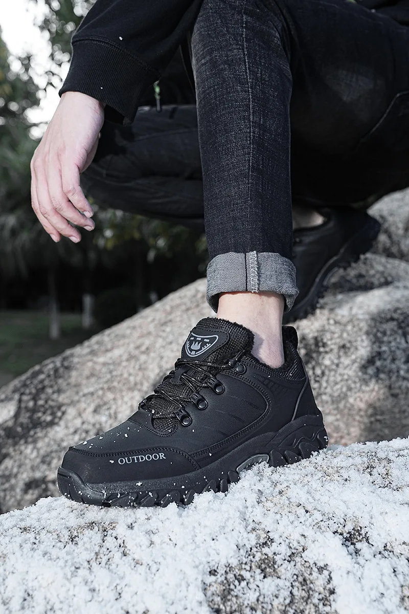 Outdoor Men's Hiking Shoes Winter Plush Thickening Couple Sports Shoe Size 39-46