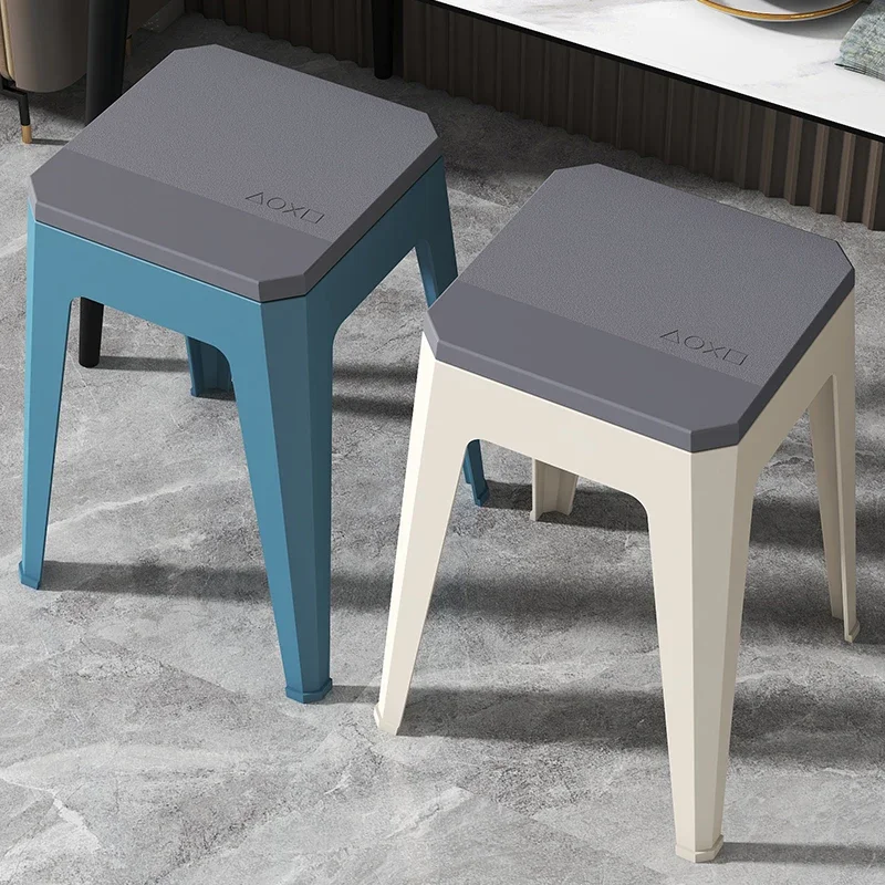 أثاث موفر للمساحة كراسي بلاستيكية قابلة للتكديس كرسي الطعام كرسي البراز تابوريت تصميم البراز Sedie Sala Da Pranzo غرفة المعيشة