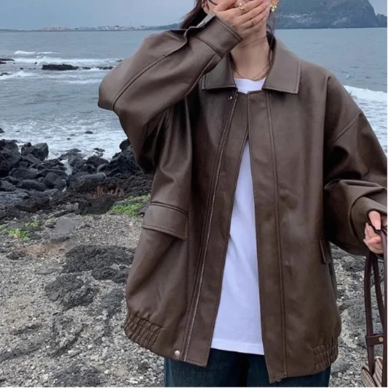 

Женская черная, коричневая кожаная куртка, ранняя осень, новый стиль, свободная мода, универсальное высококачественное пальто из искусственной кожи с лацканами